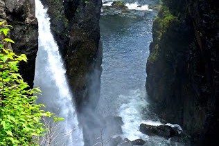 BC Hydro begins spill down Elk Falls Canyon