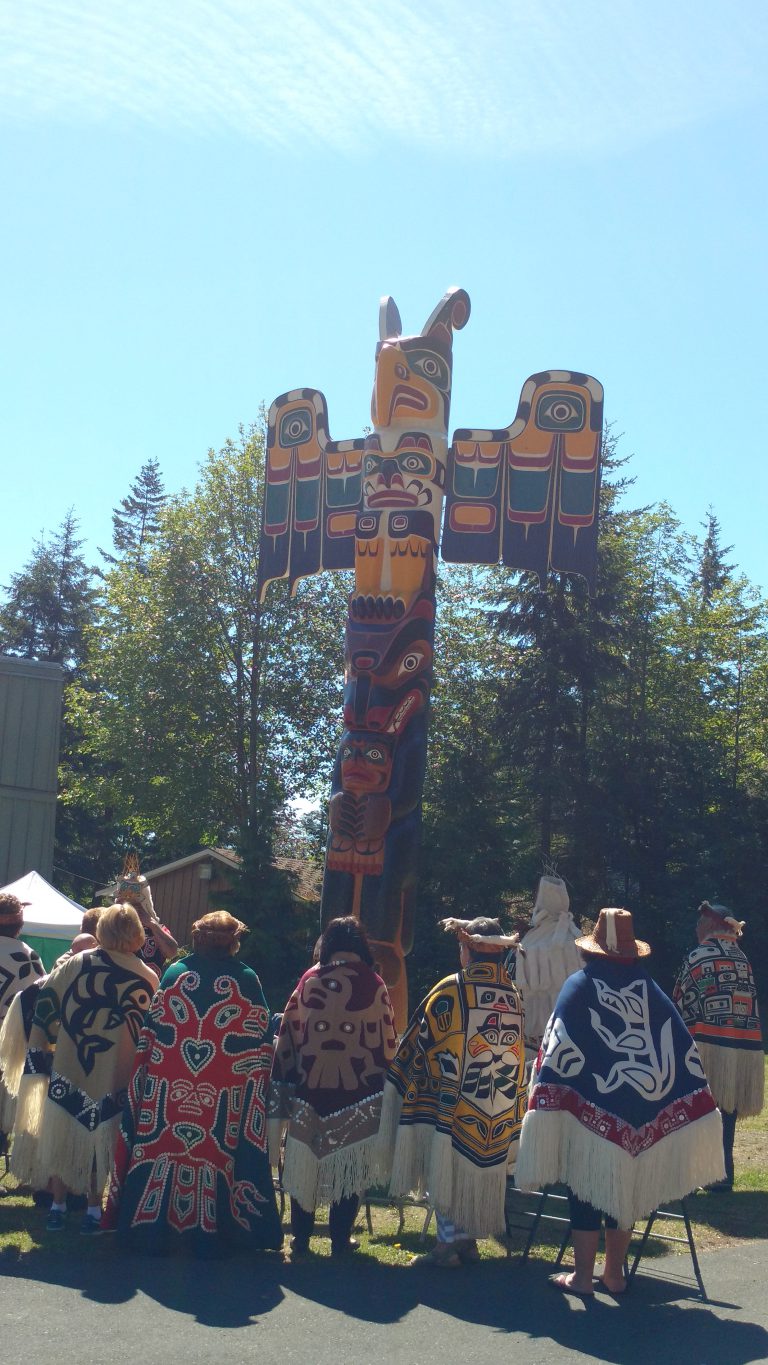 New totem pole unveiled at Campbell River Museum