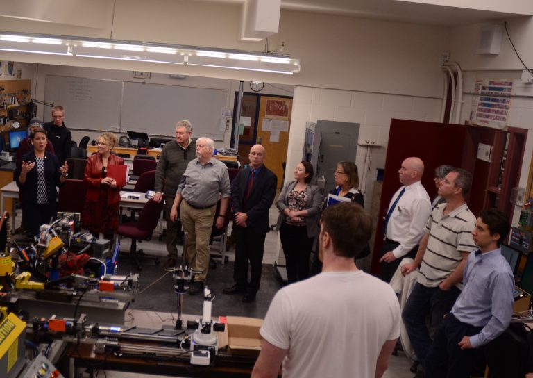 Provincial minister stops by NIC for look at new upgrades