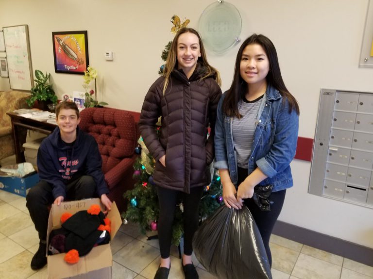 Southgate Middle School students spread warmth to the community