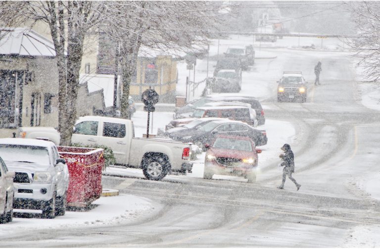 Snowfall warning prompted by icy air from the Interior