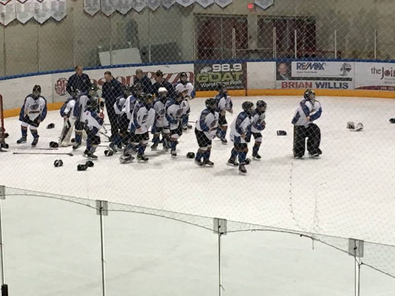 CVMHA helping new hockey players