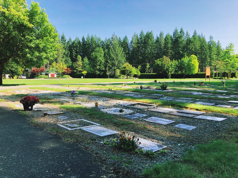 Council to discuss changing cemetery bylaw