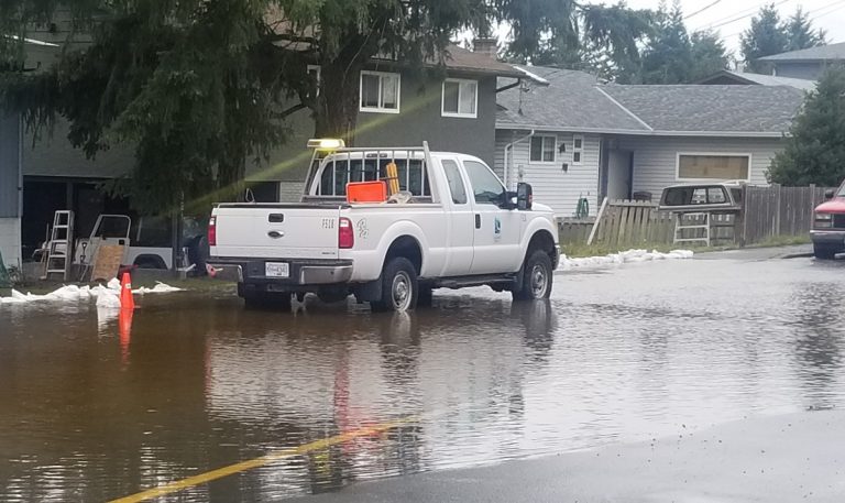 Roads open in South Alder-Niluht area