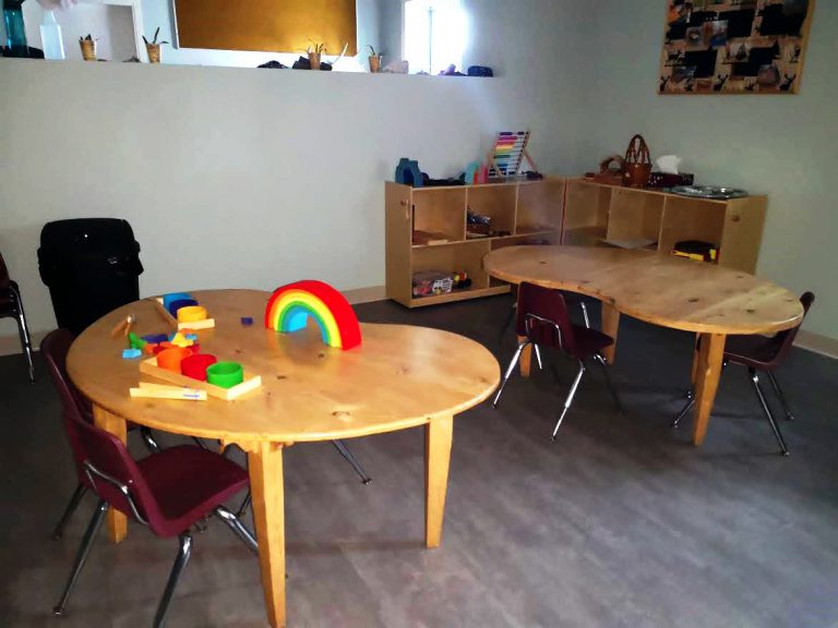 SD71 donation furnishes Wachiay Friendship Centre 