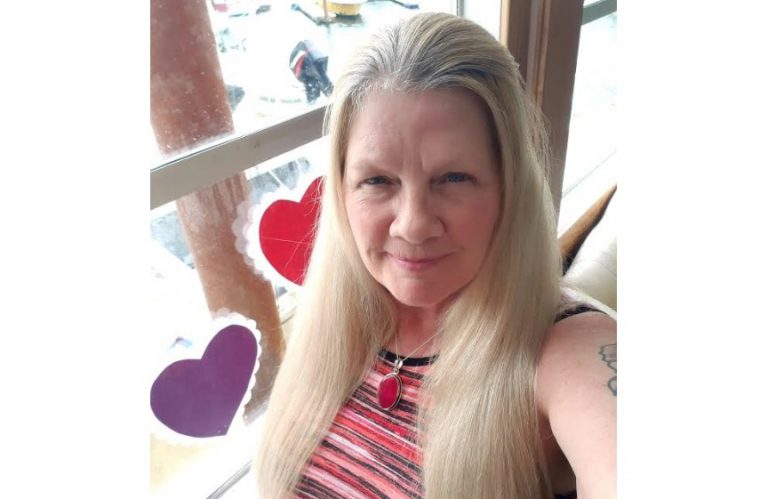 Campbell River woman hopes to reach hearts across Vancouver Island