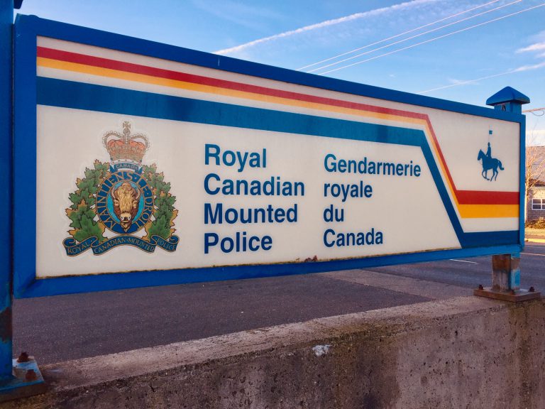 RCMP shutting down front counter to public in Campbell River