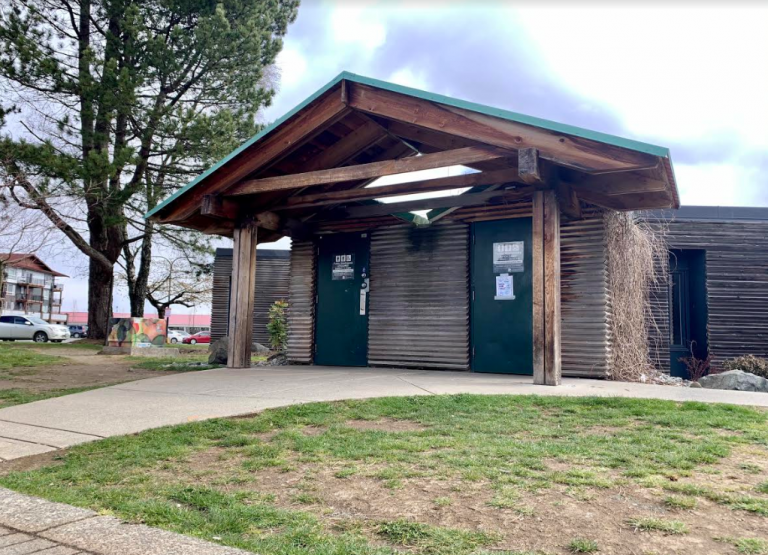 City of Campbell River reopening public washrooms, turning on water for community gardens 
