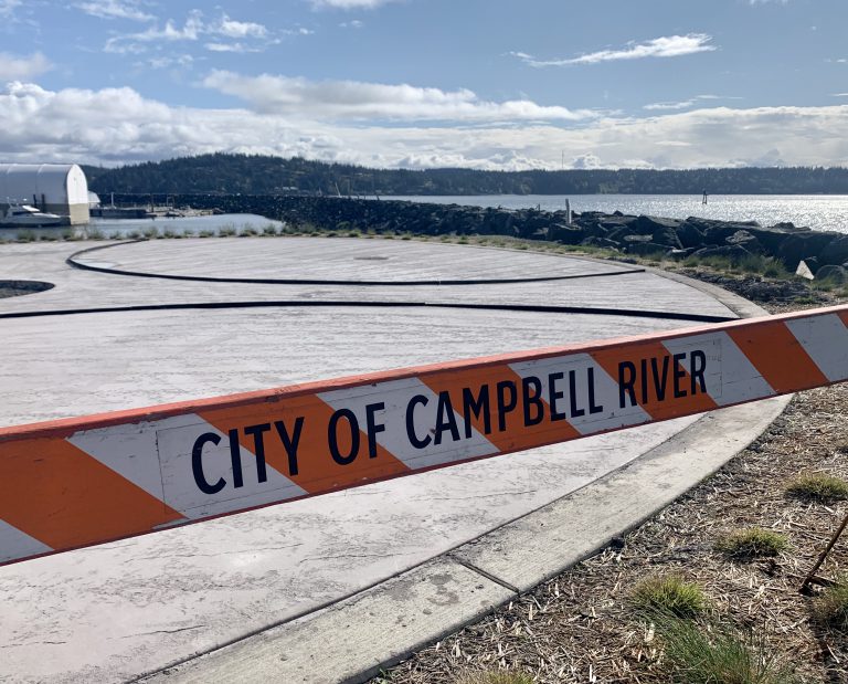 Final touches for seawalk along Roberts Reach underway