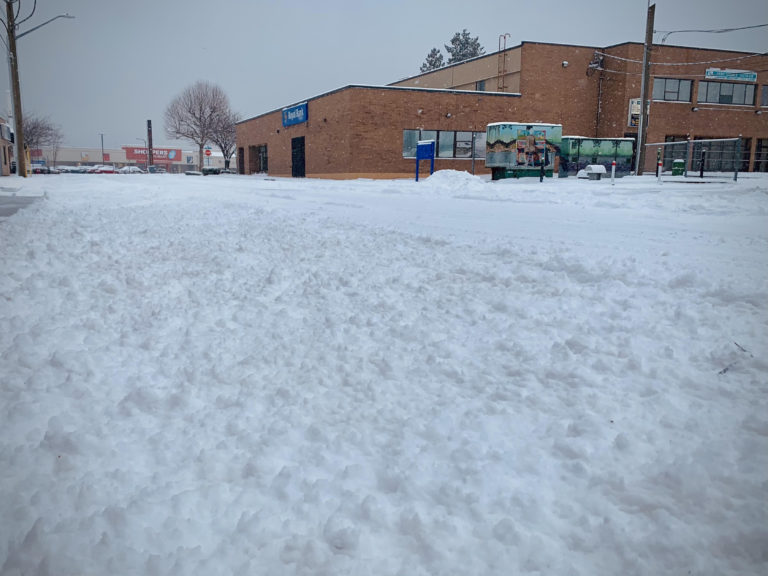 Campbell River opening warming centre with more snow on the way