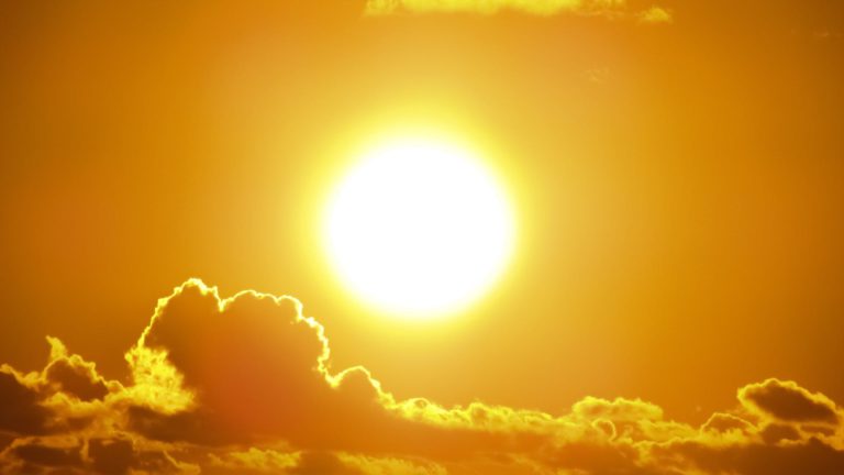 Heat warning issued for east Vancouver Island, Sunshine Coast