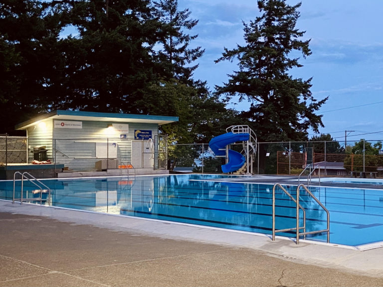 Campbell River extends pool, splash park hours during heat wave