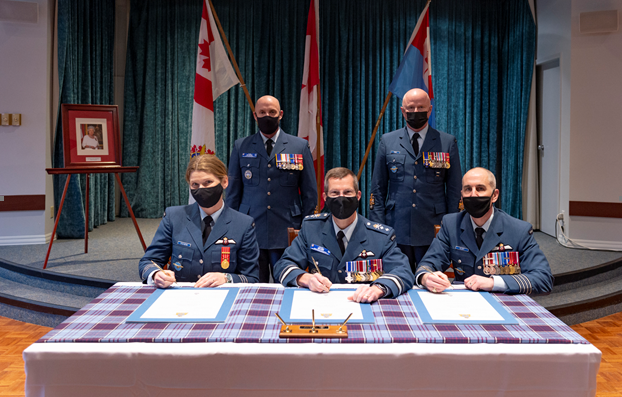 19 Wing CFB Comox welcomes new commander