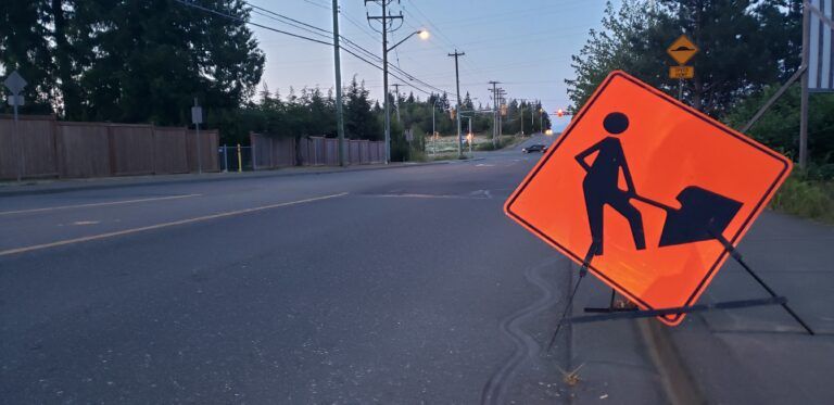 Maintenance work causes traffic delays in Campbell River