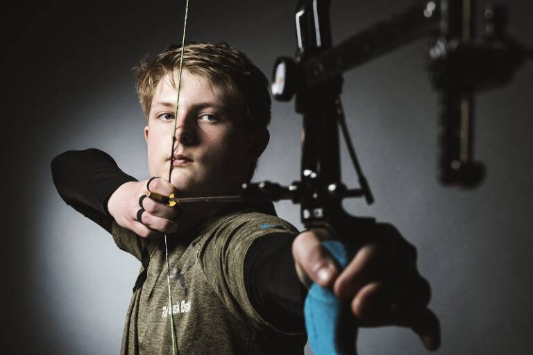 Campbell River to outlaw use of bows within city limits