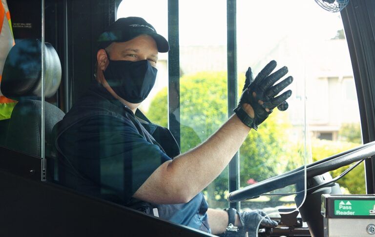 Bus drivers’ union ready to strike Sunday morning