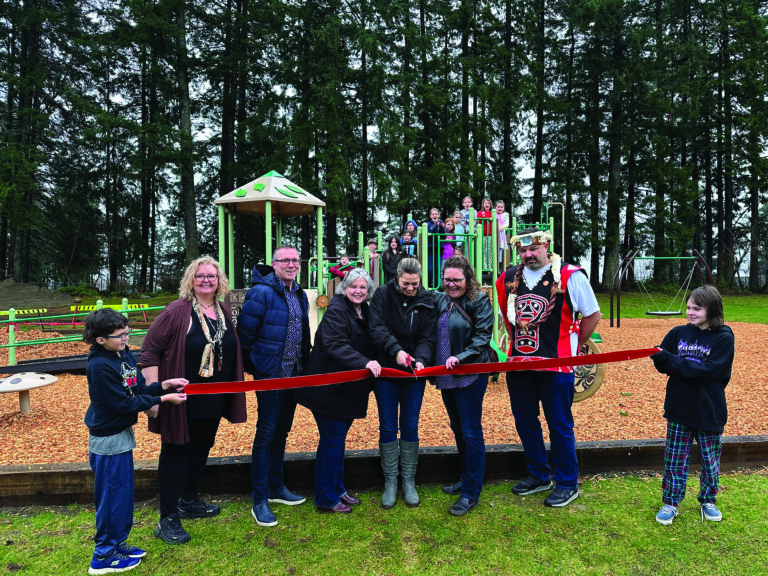New playground opens at Pinecrest Elementary School