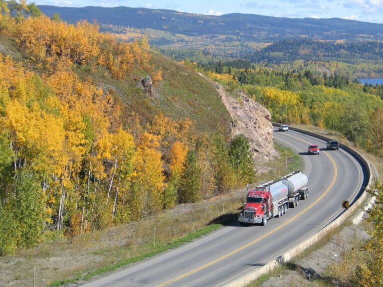 Speed limiters now mandatory in BC for heavy commercial vehicles