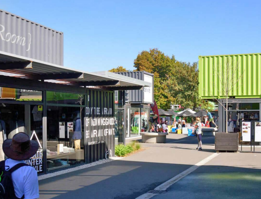Mini-market along Shoppers Row still seeking vendors