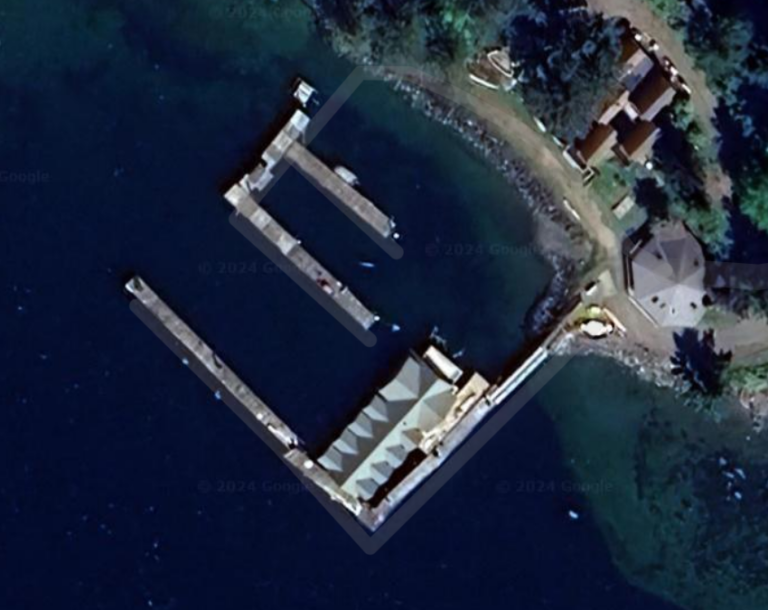 Decaying floating lodge off Quadra Island to finally be removed
