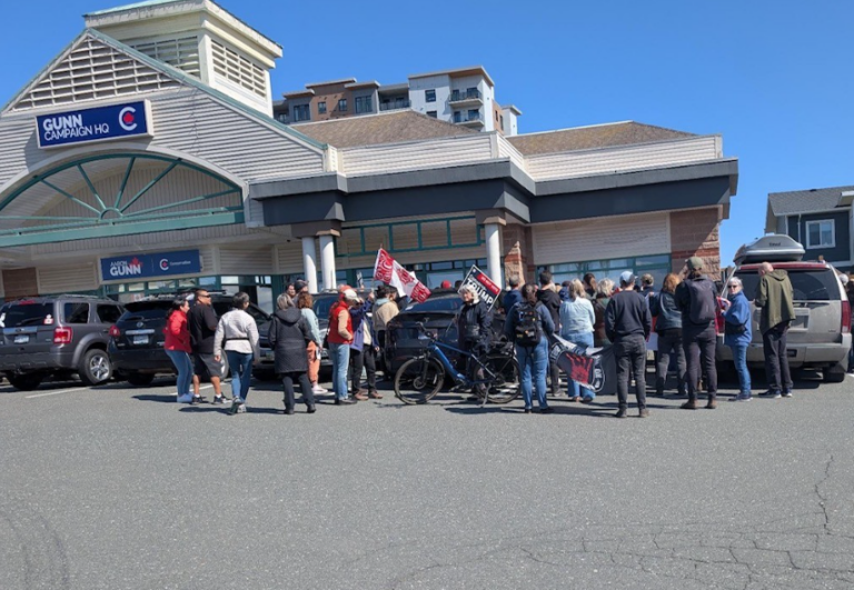 UPDATE: Busload of protesters comes to town for anti-Gunn rally